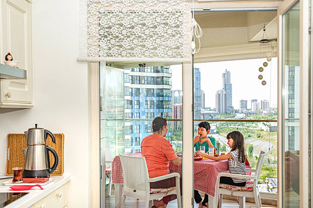 Como Ter a Varanda Gourmet dos Sonhos em Apartamentos Pequenos